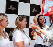 Ladies Go kartingų ir simuliatorių lenktynės