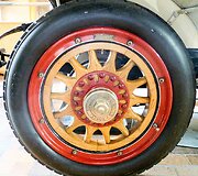 Medinis Rolls-Royce ratas. (DeFacto, Wikimedia(CC BY-SA 4.0)
