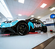 Lenktynininkas Jonas Karklys pristatė naują žiedinių lenktynių automobilį &bdquo;Hyundai i30N TCR&ldquo;