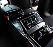 &Scaron;arvuota &bdquo;Audi A8 Security&ldquo;