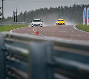 Žilvinas Pekarskas ir Giedrius Žiura nugalėjo  Press Rally 5000+ žurnalistų įskaitoje vairuodami Jaguar F-Type
