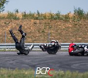 Lietuvos ir Baltijos motociklų plento žiedo čempionato etape Estijoje nugalėtojai paai&scaron;kėjo tik paskutiniuose ratuose