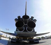 Erdvėlaivis &bdquo;Endeavour&ldquo; vežamas į paskutinę kelionę Los Andželo gatvėmis