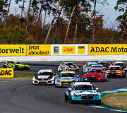 Jonas Karklys &bdquo;ADAC TCR Germany&ldquo; lenktynių etape laimėjo antrą vietą 