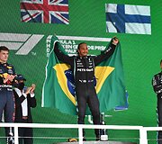 Podiumas: L.Hamiltonas, M.Verstappenas ir V.Bottas