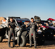 Dakaro ralis, &scaron;e&scaron;tojo greičio ruožo fini&scaron;as. Tomas Jančys ir Irmantas Bražiūnas