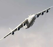 Antonov An-225 Mriya &ndash; didžiausias komercinis lėktuvas pasaulyje. (Dmitry A. Mottl, Wikimedia (CC BY-SA 3.0)