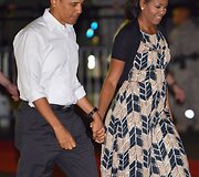 Barackas Obama su &scaron;eima atostogavo Havajuose