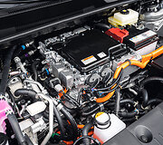 Elektromobilis Toyota bZ4X