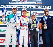 Jonas Karklys Vokietijos ADAC TCR čempionato etape Niurburgringe i&scaron;kovojo podiumą