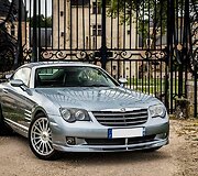 Chrysler Crossfire SRT6 &ndash; galbūt vienintelė dėmesio verta &scaron;io modelio versija. (Diamondo25, Wikimedia (CC BY-SA 4.0)