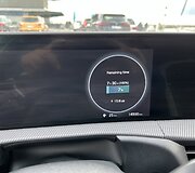 KIA EV6 Nidos uoste, Autopildyk stotelėje