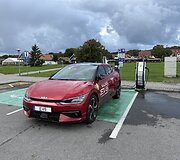 KIA EV6 Nidos uoste, Autopildyk stotelėje