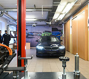 BMW laboratorija Vilniaus automechanikos ir verslo mokykloje