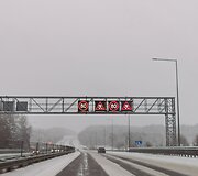 Lietuvos keliuose siaučia pūga: automagistralė Kaunas - Vilnius