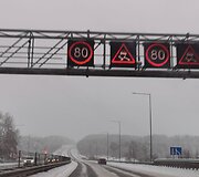 Lietuvos keliuose siaučia pūga: automagistralė Kaunas - Vilnius