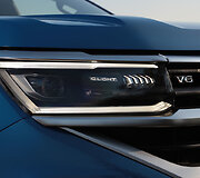 Trečios kartos pikapas &bdquo;Volkswagen Amarok&ldquo; (2023), prabangi Aventura versija