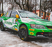 &bdquo;7bet Winter Rally Auk&scaron;taitija&ldquo; techninė zona prie&scaron; startą