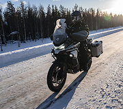 &bdquo;Baltic to Arctic 2&ldquo;: K. Mieliauskas motociklu kirto poliarinį ratą ir papasakojo apie važiavimą &scaron;altyje