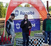 Plungėje startavo automobilių sporto kroso čempionatas