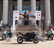 I&scaron; Lietuvos Nacionalinės Martyno Mažvydo bibliotekos startavo kultūrinis ralis &bdquo;Mototourism Sprint Vilnius 700&ldquo;, skirtas Vilniaus jubiliejui.