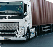 DFDS Klaipėdos regione pradėjo naudoti elektrinius vilkikus