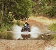 CFMoto Thunder RT fini&scaron;as Breslau ralyje