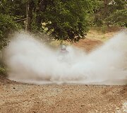 CFMoto Thunder RT fini&scaron;as Breslau ralyje