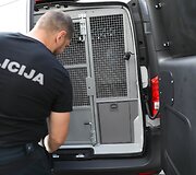 Lietuvos policija įsigijo Įsigijo 19 naujų reagavimo mikroautobusų &bdquo;Mercedes-Benz Vito&ldquo;