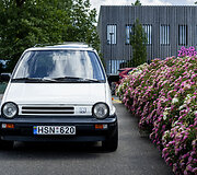 Senučiukas &bdquo;Honda Jazz&ldquo;, akimirksniu sužavintis savo retumu 