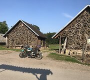 Aldonos Juozaitytės kelionė motociklu po Auk&scaron;taitiją