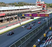 24h series lenktynės Barselonoje, startas