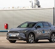 Subaru Solterra ir Toyota bZ4x