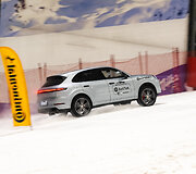 &bdquo;Metų automobilis 2024 m.&ldquo;, bandymuose Druskininkų Snow Arenoje dalyvavo ir Rokas Baciu&scaron;ka
