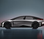 &bdquo;Lexus&ldquo; pristatė ateities modelius