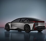 &bdquo;Lexus&ldquo; pristatė ateities modelius