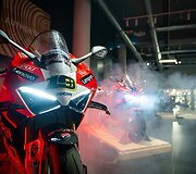 &bdquo;Ducati&ldquo; motociklai:  &bdquo;Panigale V4 Bagnaia 2022 World Champion Replica&ldquo; ir &bdquo;Panigale V4 Bautista 2022 World Champion&ldquo;