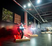 &bdquo;Ducati&ldquo; motociklai:  &bdquo;Panigale V4 Bagnaia 2022 World Champion Replica&ldquo; ir &bdquo;Panigale V4 Bautista 2022 World Champion&ldquo;