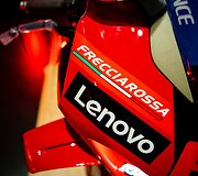 &bdquo;Ducati&ldquo; motociklai:  &bdquo;Panigale V4 Bagnaia 2022 World Champion Replica&ldquo; ir &bdquo;Panigale V4 Bautista 2022 World Champion&ldquo;