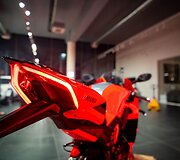 &bdquo;Ducati&ldquo; motociklai:  &bdquo;Panigale V4 Bagnaia 2022 World Champion Replica&ldquo; ir &bdquo;Panigale V4 Bautista 2022 World Champion&ldquo;