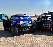 Dakaro automobiliai Janbu (Yanbu) uoste