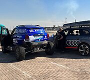Dakaro automobiliai Janbu (Yanbu) uoste