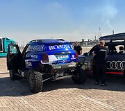 Dakaro automobiliai Janbu (Yanbu) uoste
