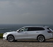 V.Žala i&scaron;bandė naują &Scaron;koda Superb