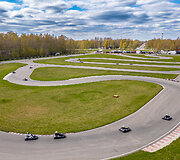 9 valandų i&scaron;tvermės varžybos kartingais Bačiūnų kartodrome