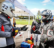 9 valandų i&scaron;tvermės varžybos kartingais Bačiūnų kartodrome