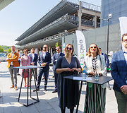 &bdquo;Eleport&ldquo; Kauno &bdquo;Akropolyje&ldquo; atidarė elektromobilių įkrovimo stotelių parką 