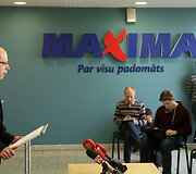 &bdquo;Maxima Latvija&ldquo; vadovo Gintaro Jasinsko spaudos konferencija dėl tragi&scaron;kai pasibaigusios Rygos parduotuvės &bdquo;Maxima&ldquo; griūties.