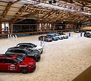 &bdquo;Metų automobilis 2025 m.&ldquo; konkurso dalyviai arklio jėgas skaičiavo &bdquo;Royal horse resort&ldquo;