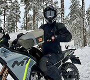 Karolis Mieliauskas ruo&scaron;iasi kelionei į Suomiją motociklu